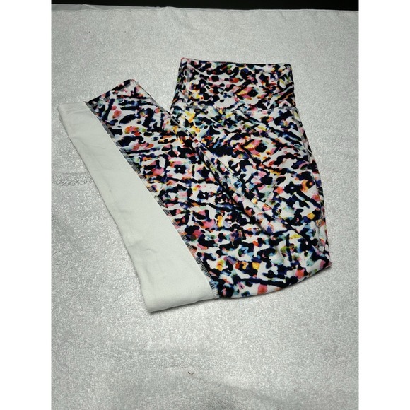 Athleta Pants - Athleta Mid Rise Capri Leggings Womens Size Medium Retail $109